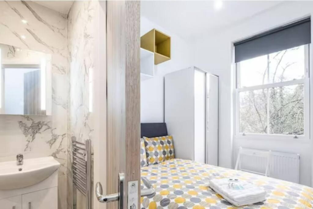 Victorian Functional Accommodation 5Min Walk From Tufnell Park Лондон Екстериор снимка